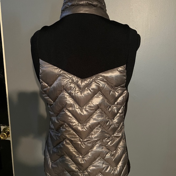 Calvin Klein puffer vest, gray and black, medium. - Picture 2 of 5